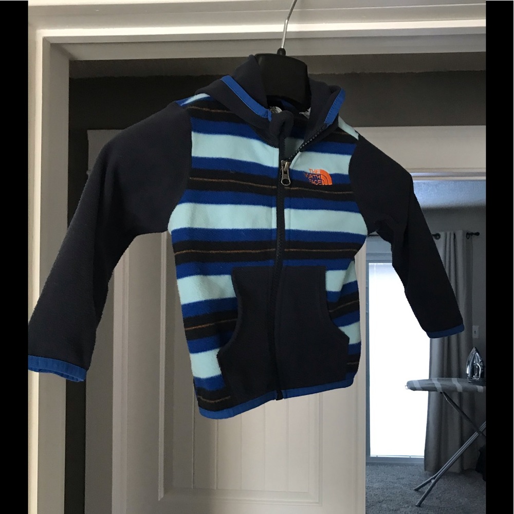 EUC The North Face Fleece Jacket